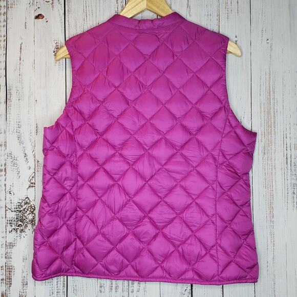 EUC Women's Attention brand, Sz L fuchsia Quilted Down Filled snap-up Vest. - Picture 2 of 7